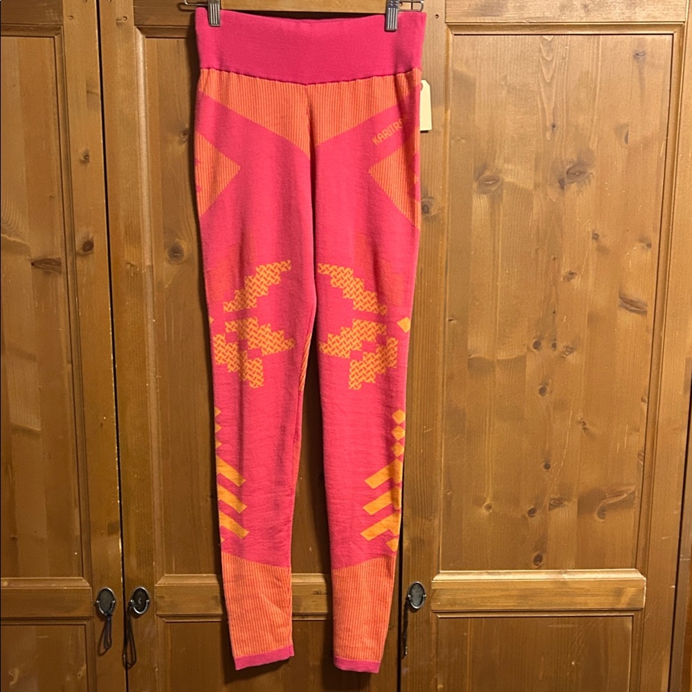 Kari Traa Pink & Orange Seamless Knit Leggings